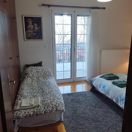 بيت للعطل Estel 2bedroom With Fireplace غريفينا